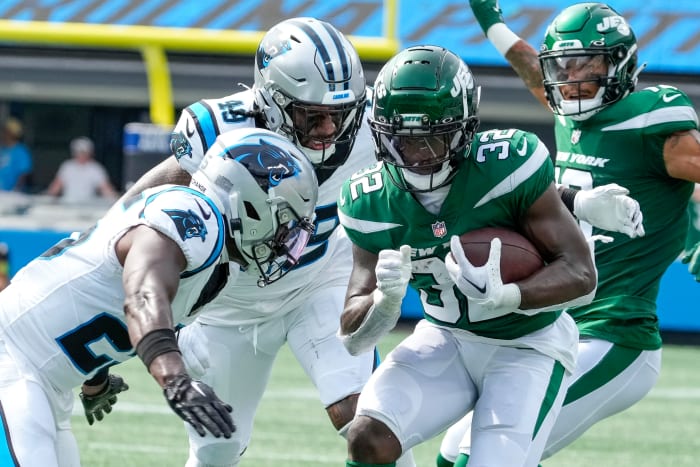 Jets' RB Michael Carter in a NFL Preseason game against the Panthers